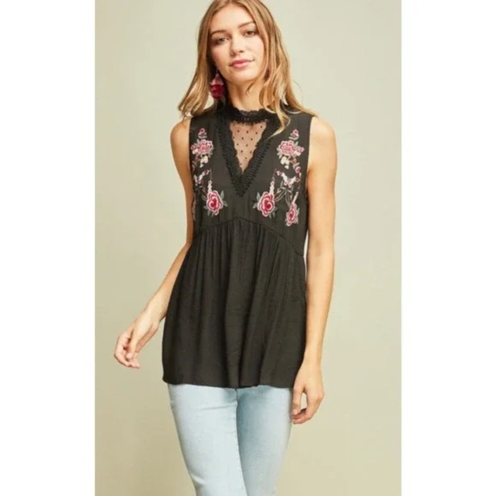Entro Black Floral & Lace Tank Top Size Small